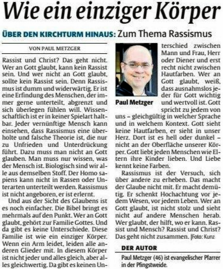 wie ein einziger Koerper ueber den Kirchturm hinaus Pf metzger